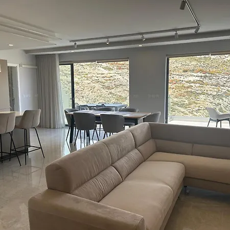 아파트 Seaview Penthouse *