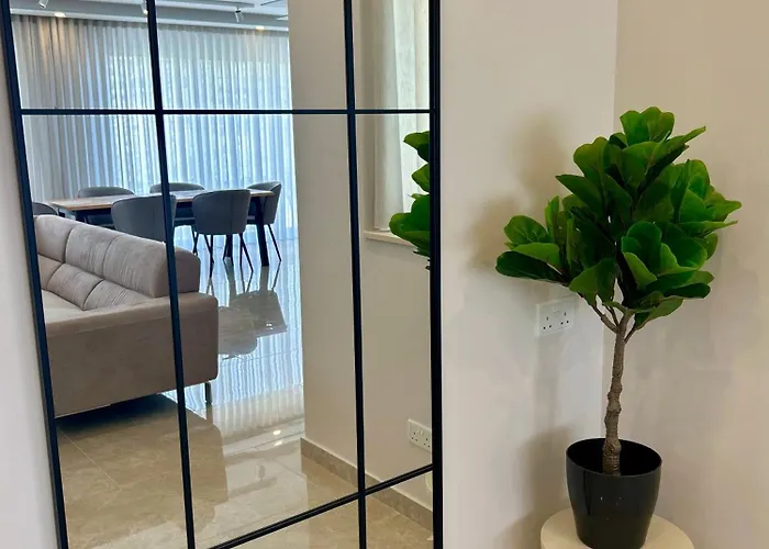 Seaview Penthouse Apartment Xlendi